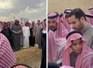 شاهد: تأثر الأمير تركي بن محمد أثناء دفن والده الأمير محمد بن فهد في مقبرة العود