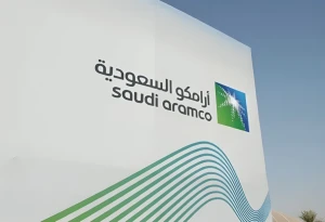 رويترز: أرامكو تدرس بيع 5 محطات كهرباء وتكشف السبب