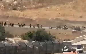 بالفيديو.. عبور عشرات الدروز من الجولان المحتل  إلى الداخل السوري للقتال الى جانب ميليشيات "الهجري"