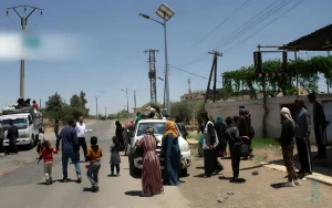 السويداء: نزوح جماعي واحتجاز  أكثر من 1000 مدني من أبناء البدو السوريين داخل بلدة شهبا على يد مجموعات مسلحة من الدروز