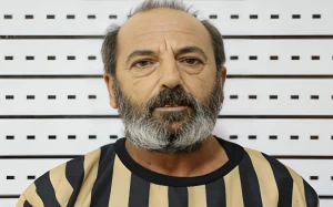 ارتكب جرائم قتل وتعذيب.. القبض على الشبيح "أحمد عابد" أحد عناصر ميليشيا النظام البائد في سوريا