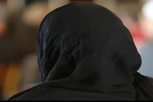 "تبرعت له بكليتها.. فردّ بالزواج من أخرى وضربها".. امرأة كويتية تقاضي زوجها وتطالبه بالتعويض