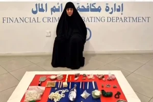 بالفيديو.. لحظة القبض على عراقية مقيمة في الكويت متلبسة بممارسة أعمال السحر والشعوذة
