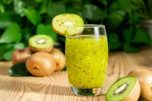 ماذا يحدث لجسمك عند تناول الكيوي يوميا؟