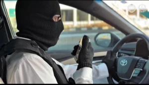 بالفيديو:  مكافحة المخدرات توثق عملية رصد ومتابعة قائد مركبة امتهن ترويج المخدرات في حائل
