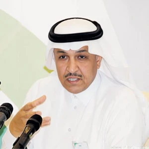 الكاتب "نايف الرومي": المعلم ليس موظفا عاديا .. ورسالته لا تختصرها بطاقة حضور وانصراف