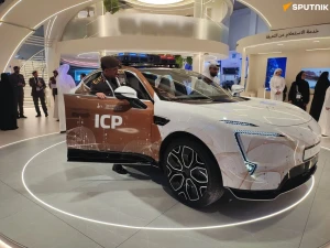 «تعتمد على الذكاء الاصطناعي».. الإمارات تعلن عن أول مركبة تفتيش ذكية وتكشف مواصفاتها - صور