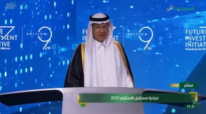 بالفيديو..وزير الطاقة: أقول للصينيين انتبهوا فنحن قادمون للمنافسة بقوة في مجال البطاريات