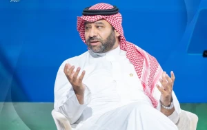 نائب الرئيس التنفيذي لـ "نيوم" يكشف مدى التقدم في إنجاز المشروع.. ويعلق على ما يتداول بشأن الانتهاء منه في 2030