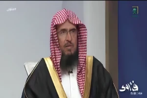 ما حكم قراءة القرآن في الماء لشربه أو الاغتسال به؟ .. بالفيديو: الشيخ يوسف بن سعيد يجيب