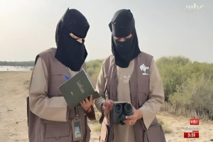 "العنقاوات".. بالفيديو: أول فريق نسائي سعودي للتفتيش البيئي في محمية الأمير محمد بن سلمان