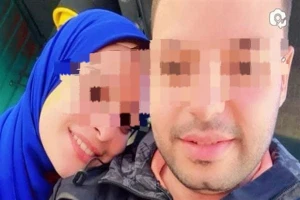 طعنهما بسكين ونشر الجريمة على "فيس بوك".. عامل مصري يقتل زوجته ورضيعه في المنوفية