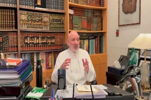 بالفيديو..  خالد بن طلال يرد على تغريدة إعلامي بشأن منح الأمير نواف رئيس الهلال صلاحيات.. ويكشف مفاجأة  بشأن مصدر المعلومة main