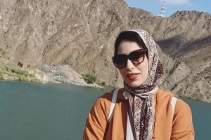 سيدة مصرية تستغيث من الإمارات بعد احتجازها وابنتها دون ماء أو كهرباء  ! main