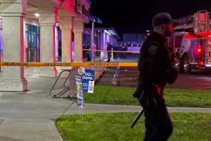 بالفيديو: إطلاق نار داخل قاعة مناسبات في ولاية كاليفورنيا الأمريكية.. ووقوع قتلى ومصابين