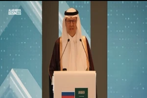 بالفيديو: وزير الطاقة يعلق على الدول الرافعة لشعارات التخلص التدريجي من الهيدروكربونات.. ويكشف عن ما يفعلونه حالياً