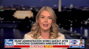 بالفيديو .. متحدثة البيت الأبيض: إجراءات مشددة للحصول على التأشيرات.. وترامب يوسع قائمة الدول الممنوع دخول مواطنيها إلى أمريكا