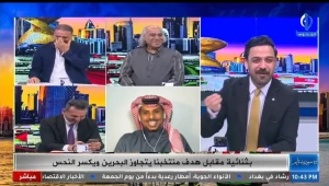 “سربوت كورة”.. بالفيديو.. ردة فعل مقدم قناة عراقية بعد وصف محلل رياضي سعودي للاعب العراق زيد إسماعيل!