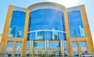 "مسألة إم الكبرى".. تفاصيل الحكم بإلزام  جامعة سعودية بمنح درجة لطالب ماجستير