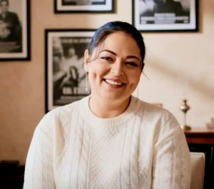 في حادث مأساوي.. وفاة الفنانة المصرية نيفين مندور عن عمر 53 عامًا داخل شقتها بالإسكندرية