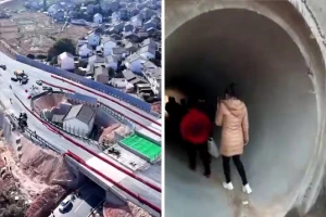 صاحبه يصل إليه عبر أنبوب وتحول إلى مزار سياحي.. فيديو لأغرب منزل في الصين تحيط به الطرق السريعة من كافة الاتجاهات