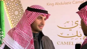 بالفيديو..الكويتي عبدالله الدبوس من الصياهد :أنا إبن حاكم الصفرا وسيدها .. و‏إذا فيه بطل ماهو «عاقل» وطلبني .. بيلقاني بين عيونه.!