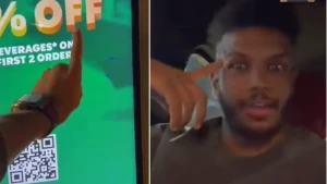 بالفيديو.. علي البليهي يطلب 100 كوب قهوة ليوزعها على من يقابله في الشارع.. لسبب غريب!