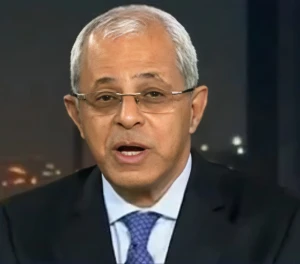 نائب وزير الخارجية اليمني يكشف خطأً جسيمًا ارتكبه الزبيدي.. ويوضح أسباب حظر الانتقالي