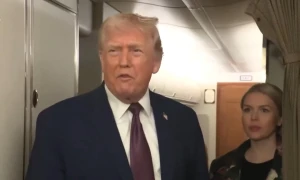 بالفيديو.. ترامب يسخر من القوات العسكرية الدنماركية في جزيرة جرينلاند: «زلاجتان تجرهما الكلاب»