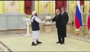 بالفيديو: بوتين يستقبل أول سفير لطالبان لدى روسيا