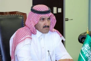 سفير المملكة لدى اليمن يكشف موعد صرف رواتب جميع موظفي الحكومة اليمنية في مختلف القطاعات العسكرية