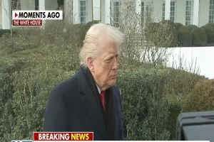 ‏بالفيديو.. مراسلة لترامب : هل أقنعك مسؤولون عرب  بعدم توجيه ضربة لإيران؟…الرئيس الأمريكي يرد