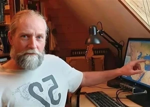 تصل قوته إلى 8 درجات.. عالم الزلازل الهولندي فرانك هوغربيتس يحذر من زلزال قوي في يناير ويحدد الدولة