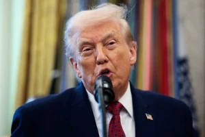 تعليق جديد من ترامب حول غرينلاند و"التهديد الروسي"