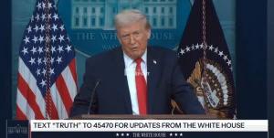 بالفيديو.. مراسلة ل "ترامب": هل لا يزال العمل العسكري ضد إيران مطروحاً على الطاولة؟.. والرئيس الأمريكي يرد