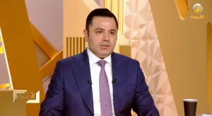 "أمريكا تجسست على هاتف أنغيلا ميركل".. بالفيديو.. خبير استخباراتي: المخابرات تستطيع اختراق أي جهاز متصل بالإنترنت