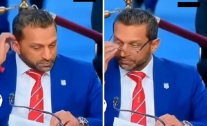 «خلع نظارته وأرسل إشارات سرية من شدة ذعره».. بالفيديو.. ردة فعل مفاجئة لمدير الـ FBI أثناء اطلاعه على أوراق خلال جلسة رسمية