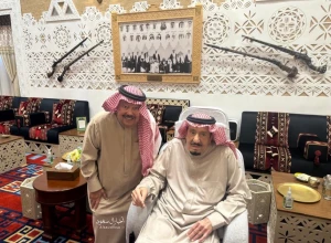 صور حديثة لخادم الحرمين الشريفين برفقة 3 أمراء