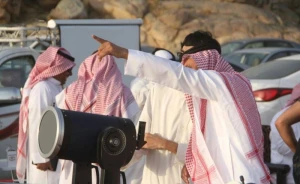 الحسابات الفلكية تحدد أول أيام شهر رمضان وموعد عيد الفطر