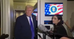 "دولة فاشلة".. بالفيديو: ترامب ينتقد " كوبا" ويحسم مسألة تغيير نظامها بالقوة مثل فنزويلا!