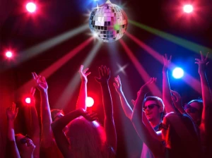 ‏مصر: غلق الكباريهات والملاهي الليلية ومحال الخمور حتى نهاية شهر رمضان