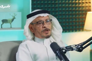 بالفيديو.. خبير سلامة جوية يكشف عن علامة قد تدل على خطف الطائرة بعد إقلاعها لا يعرفها كثير من المسافرين