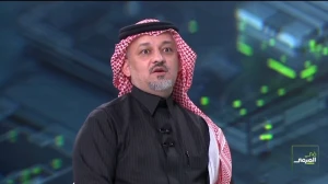 بالفيديو.. القوس  لـ عادل عزت: ليلة الانتخابات أمام سلمان المالك كنت خسران فقام عادل البطي بجولة في الفندق سوى فيها ريمونتادا وربحت الانتخابات؟.. والأخير يرد