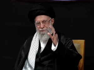 ‏هيئة البث الإسرائيلية: فرصة نجاة خامنئي من الهجوم الإسرائيلي ضئيلة إلى معدومة