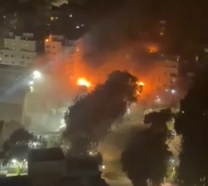 بالفيديو.. إيران تشن هجمات جديدة على إسرائيل بعد مقتل علي خامنئي