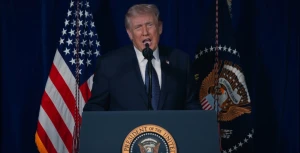 " مات هذا الرجل البائس والحقير"… بالفيديو:  ترامب يفتح النار  على المرشد الإيراني علي خامنئي