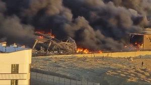 بالصور  .. قصف إسرائيلي يستهدف  مستودعات عسكرية للحرس الثوري الإيراني في طهران