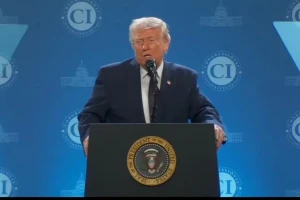 بالفيديو.. ترامب:  قد حان الوقت لإيران أن "تبكي وتستسلم"