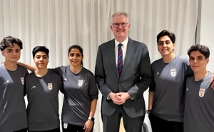 أستراليا تمنح اللجوء لخمس لاعبات من المنتخب الإيراني لكرة القدم النسائية بعد إعلانهن الانشقاق عن النظام