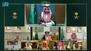 برئاسة ⁧‫ولي العهد‬⁩ .. مجلس الوزراء‬⁩ يعقد جلسته عبر الاتصال المرئي.. وبالأسماء: ترقيات إلى وظيفتي سفير ووزير مفوض والمرتبة 14